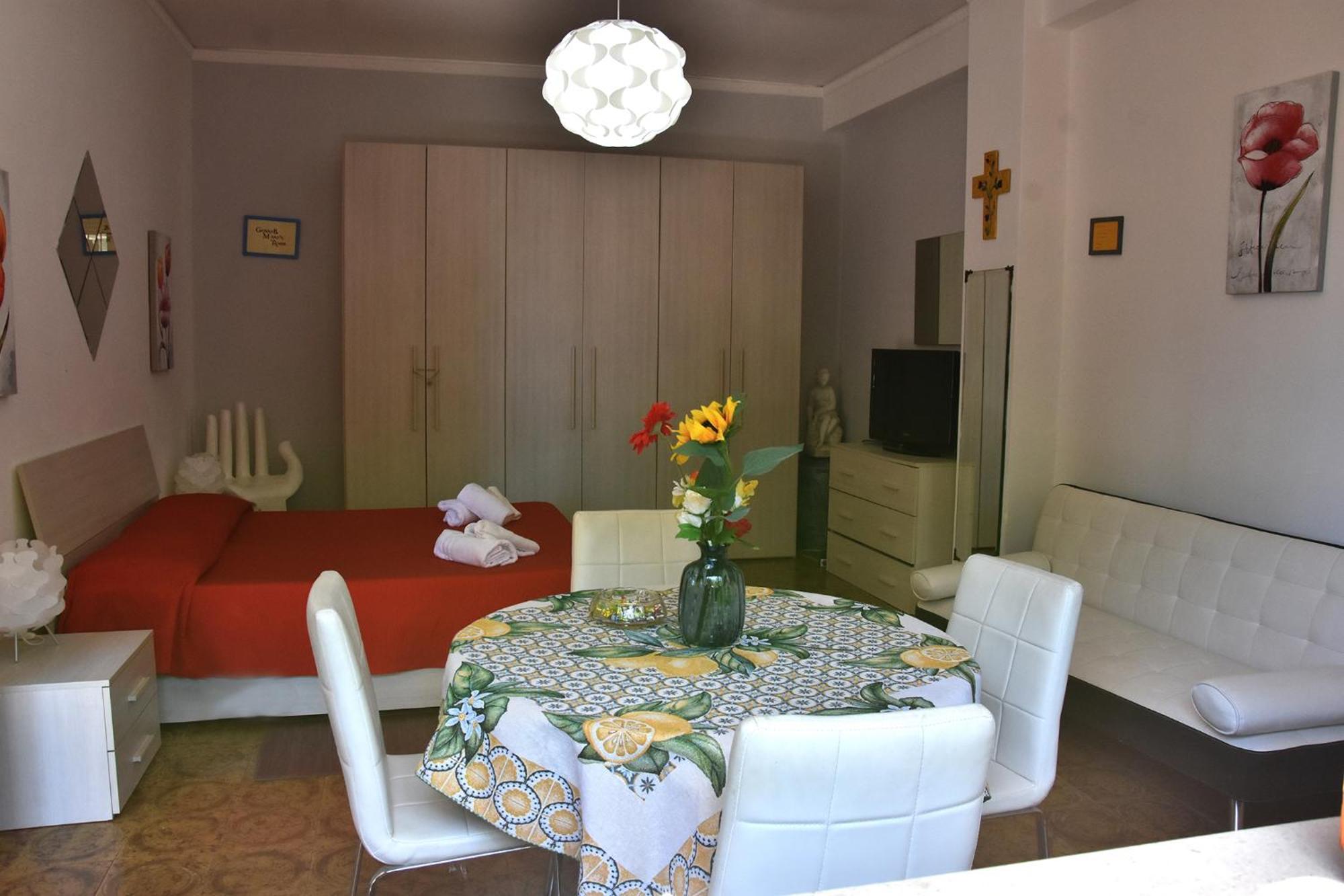 Holiday Home Gionny & Mary Taormina Bagian luar foto