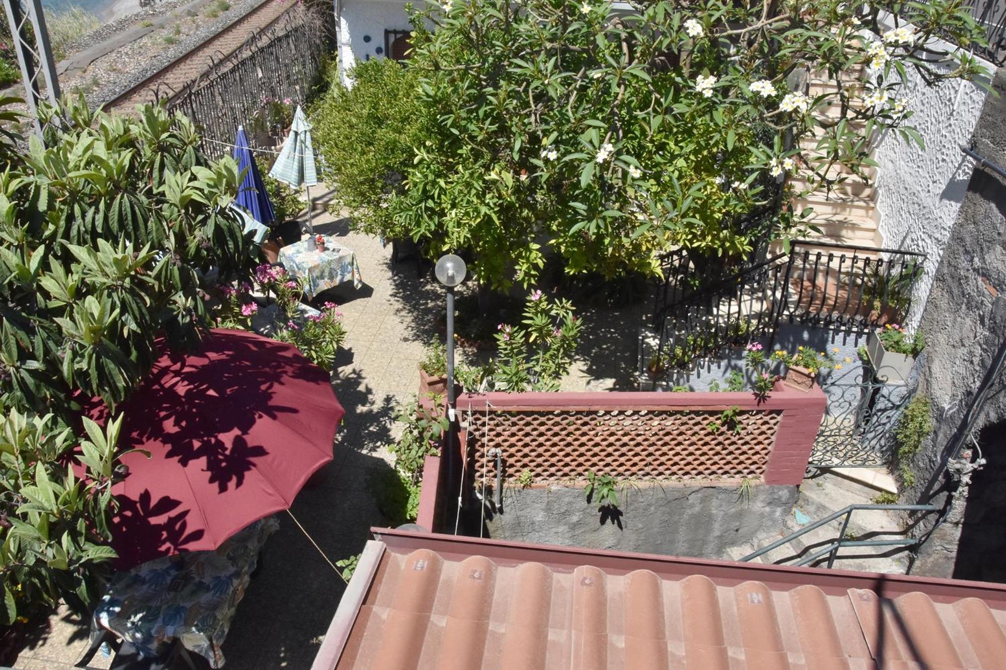 Holiday Home Gionny & Mary Taormina Bagian luar foto
