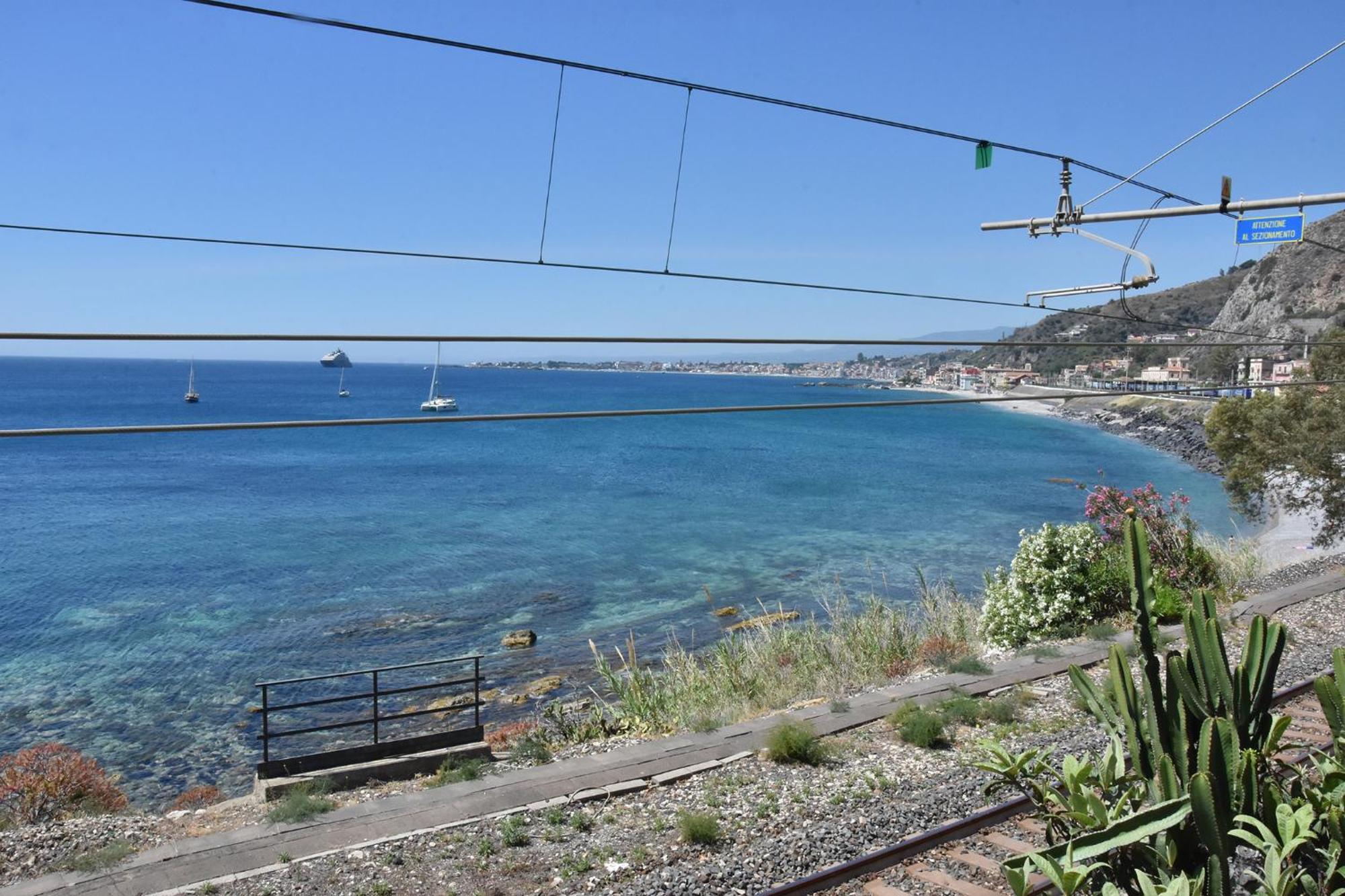 Holiday Home Gionny & Mary Taormina Bagian luar foto