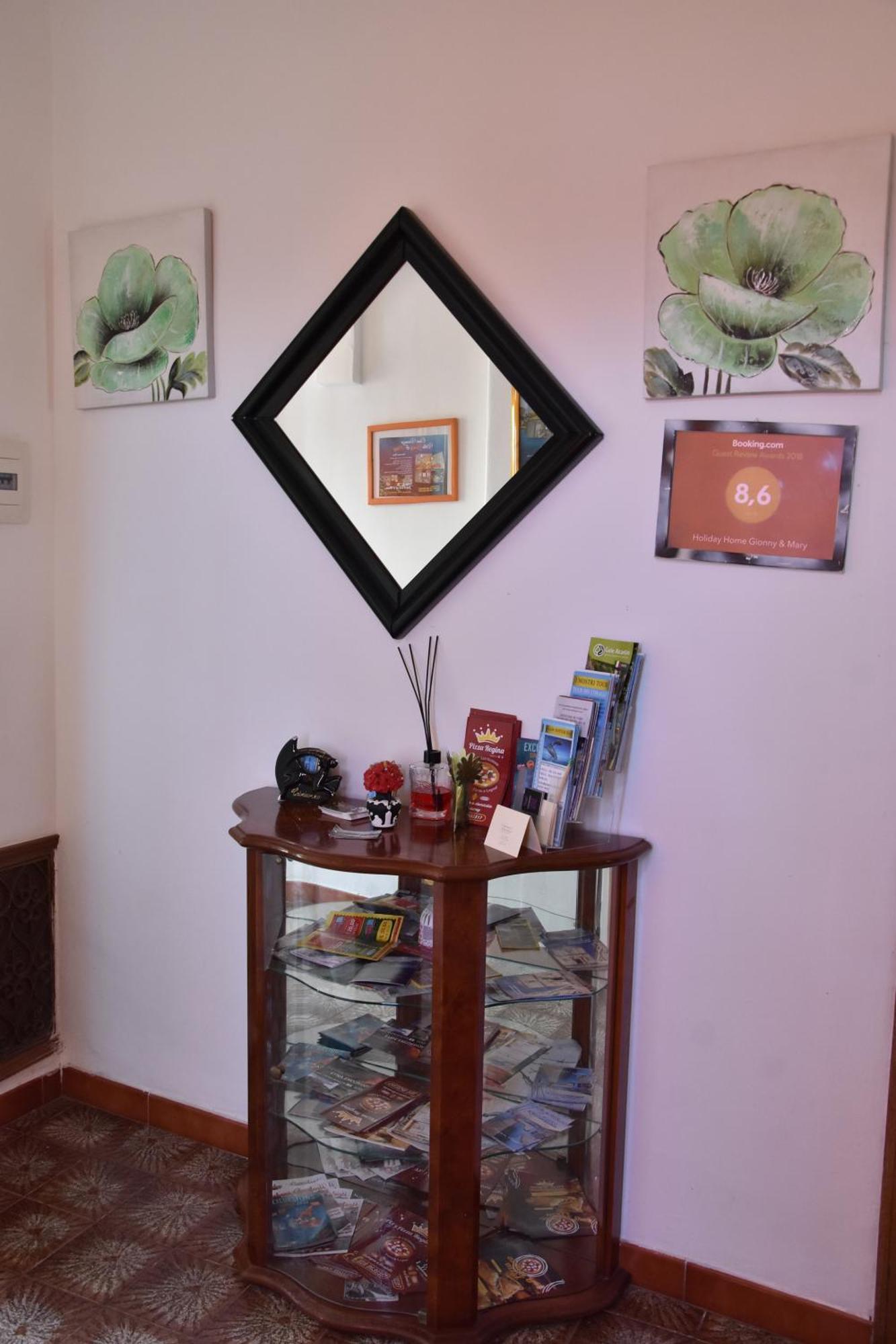 Holiday Home Gionny & Mary Taormina Bagian luar foto
