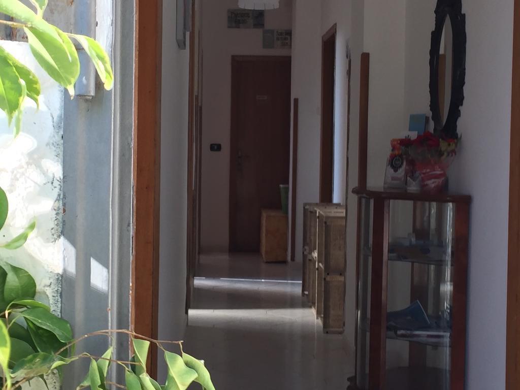 Holiday Home Gionny & Mary Taormina Ruang foto