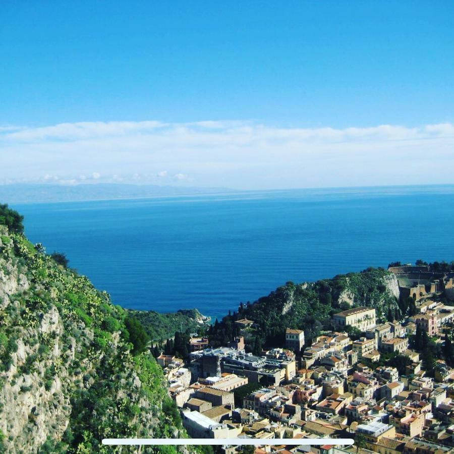Holiday Home Gionny & Mary Taormina Bagian luar foto