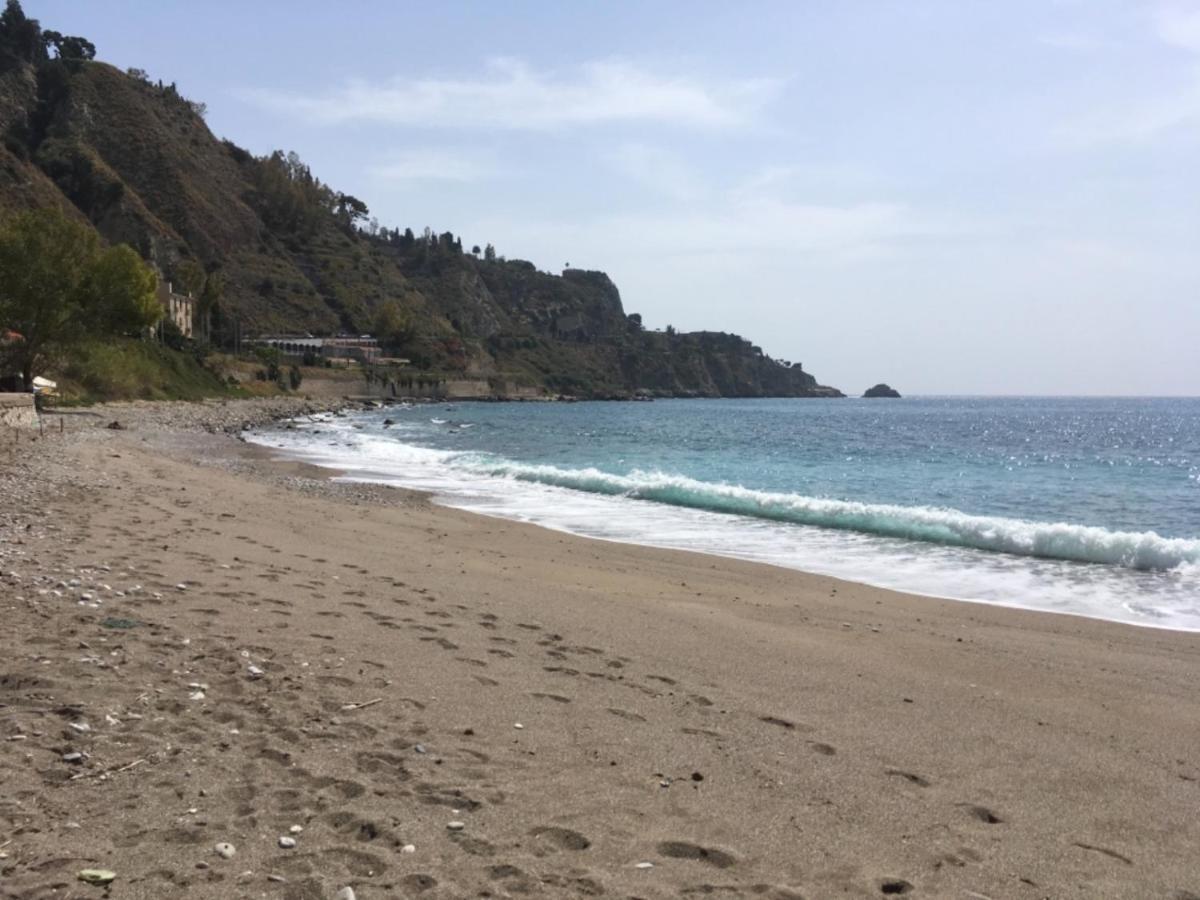 Holiday Home Gionny & Mary Taormina Bagian luar foto