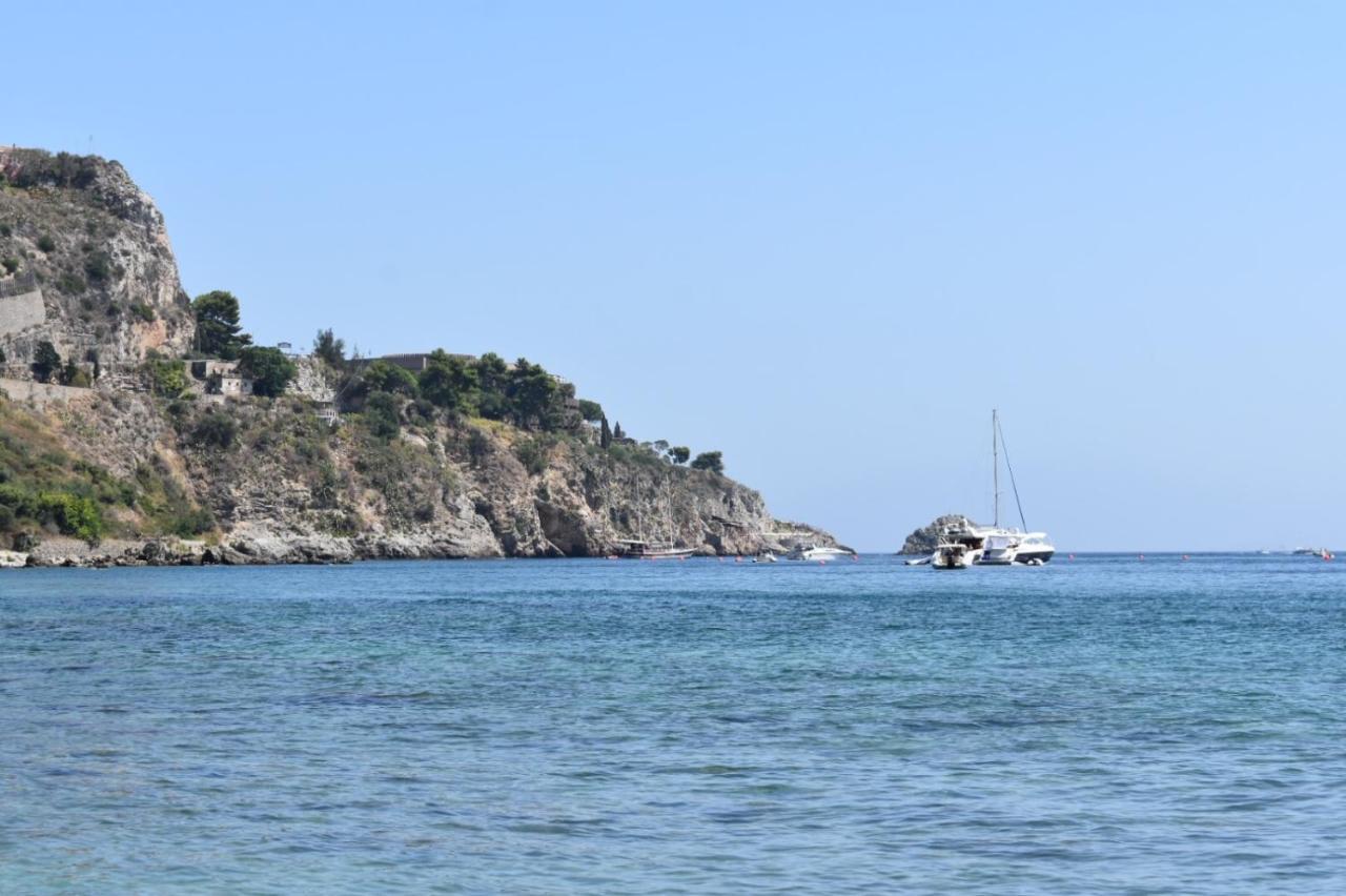 Holiday Home Gionny & Mary Taormina Bagian luar foto